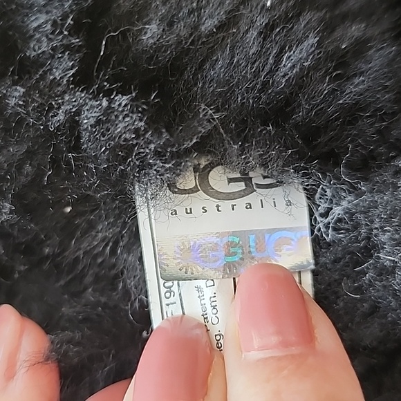 UGGs Boots - Picture 7 of 8